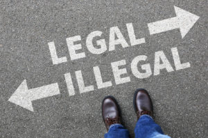 Legal illegal Business Konzept Businessman Entscheidung Verbot kriminell erlaubt verboten entscheiden Recht Gesetz